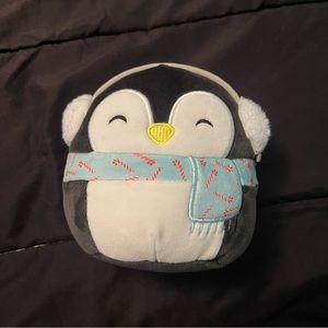 Luna the Penguin 2020 Christmas Squishmallow 5”